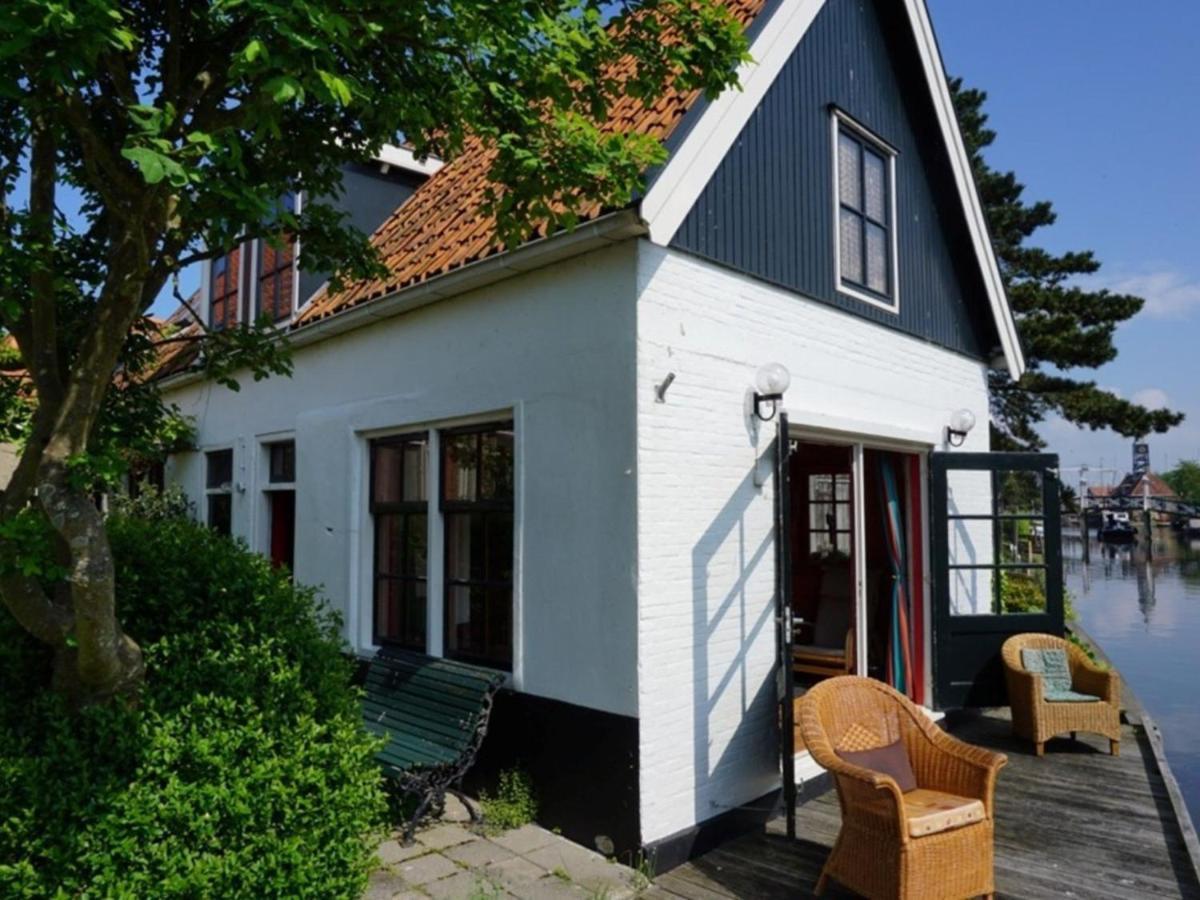 Lovely Holiday Home In Hindeloopen Exterior foto